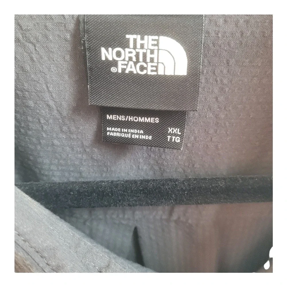 The North Face Men's Dark Gray Casual‎ Shirt